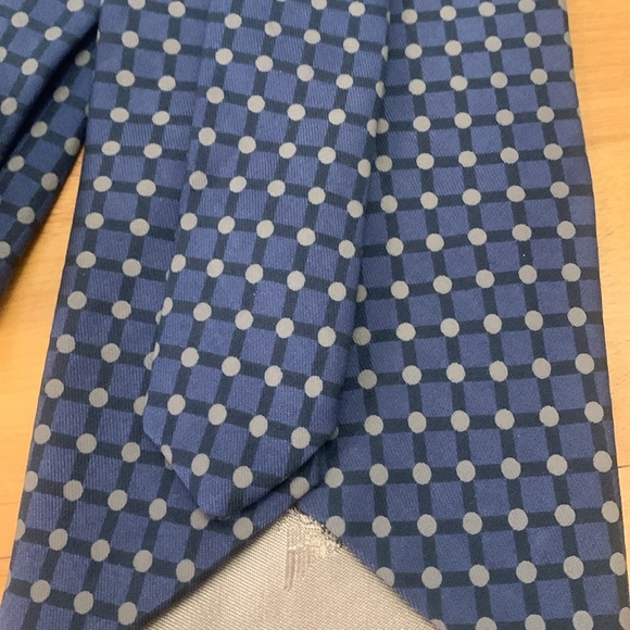 Dockers Khakis Vintage Silk tie EUC Navy with Tan pattern 58" x 4" - Picture 5 of 8